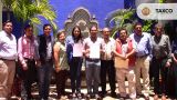 Firma Omar Jalil presidente de Taxco convenio de colaboración con CANACO SERVYTUR