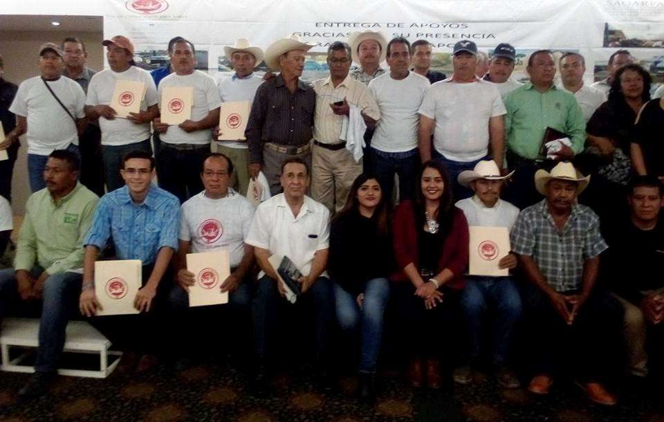 En Tampico entregaron cartas de liberación de los recursos de los apoyos a proyectos productivos a