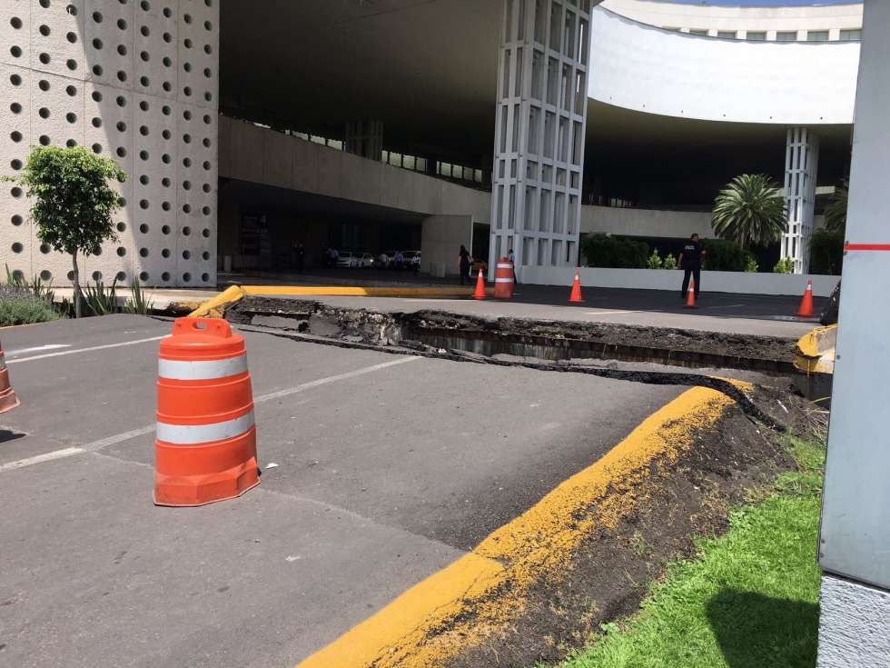 Los daños se han notado en el aeropuerto de Ciudad de México