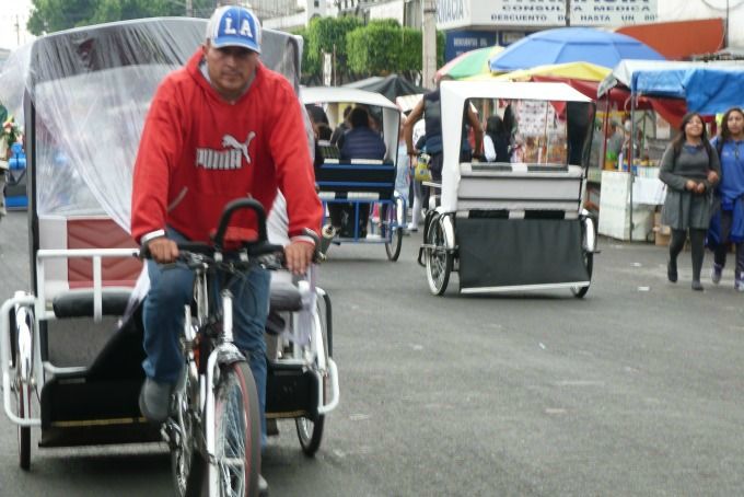 Moto-taxistas de Chicoloapan protagonizan pleito con Policia Municipal