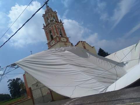 Se desploma arcotecho de parroquia en Chiautla 
