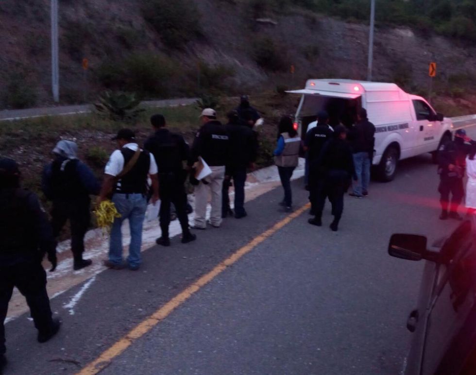 Dejan a tres ejecutados cerca del Hospital General de Chilpancingo