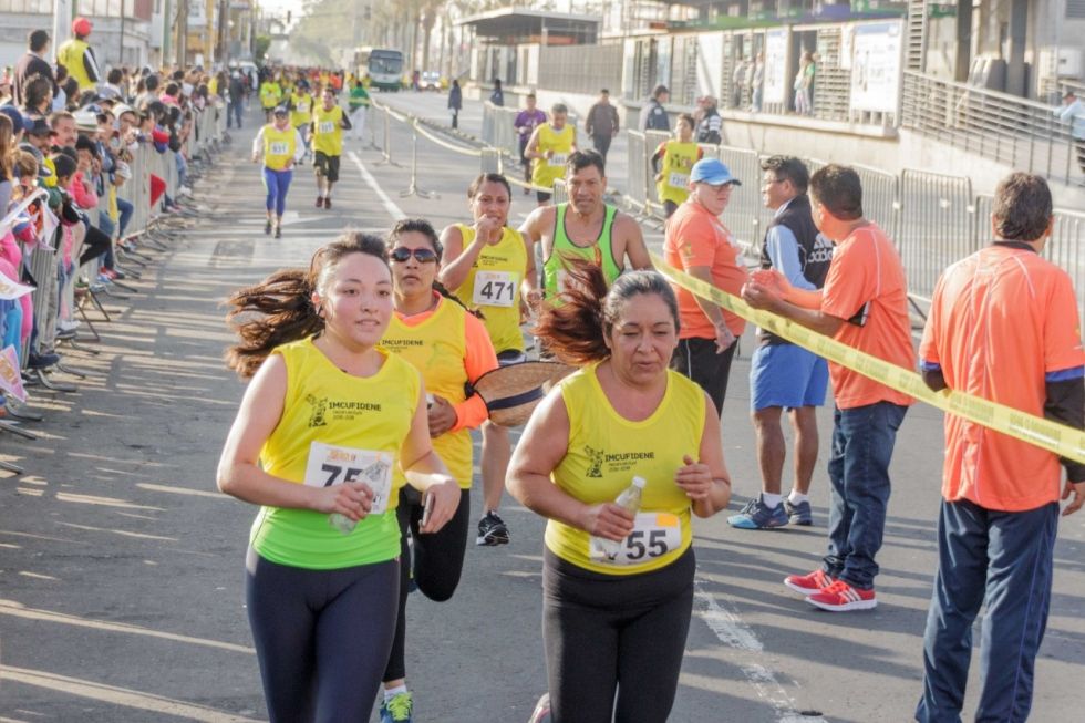 En Neza corrieron más de 2 mil mujeres y hombres a favor de la diversidad y equidad de Género