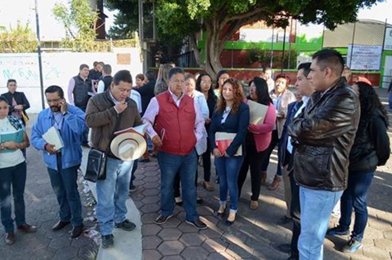 Recorrido por la Unidad Las Vegas en Texcoco; escuchar a la gente y resolver problemáticas
