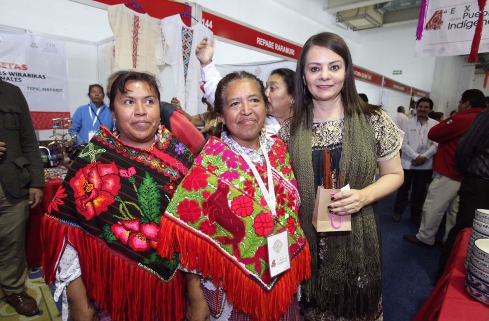 Se lleva a cabo la 4ª. Expo de los Pueblos Indígenas, con artículos que compiten en los grandes mercados del mundo