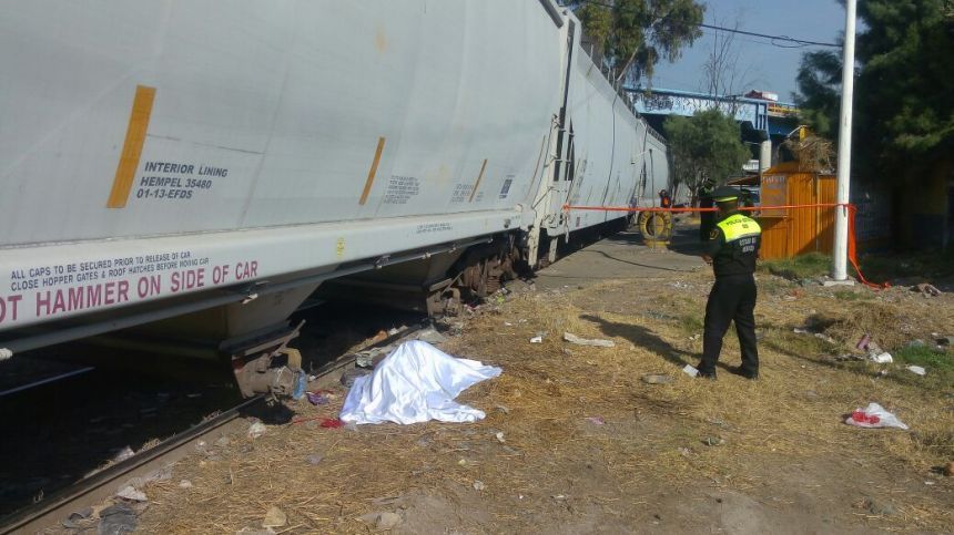 Muere mujer al ser arrollada por el tren  en Nezahualcóyotl