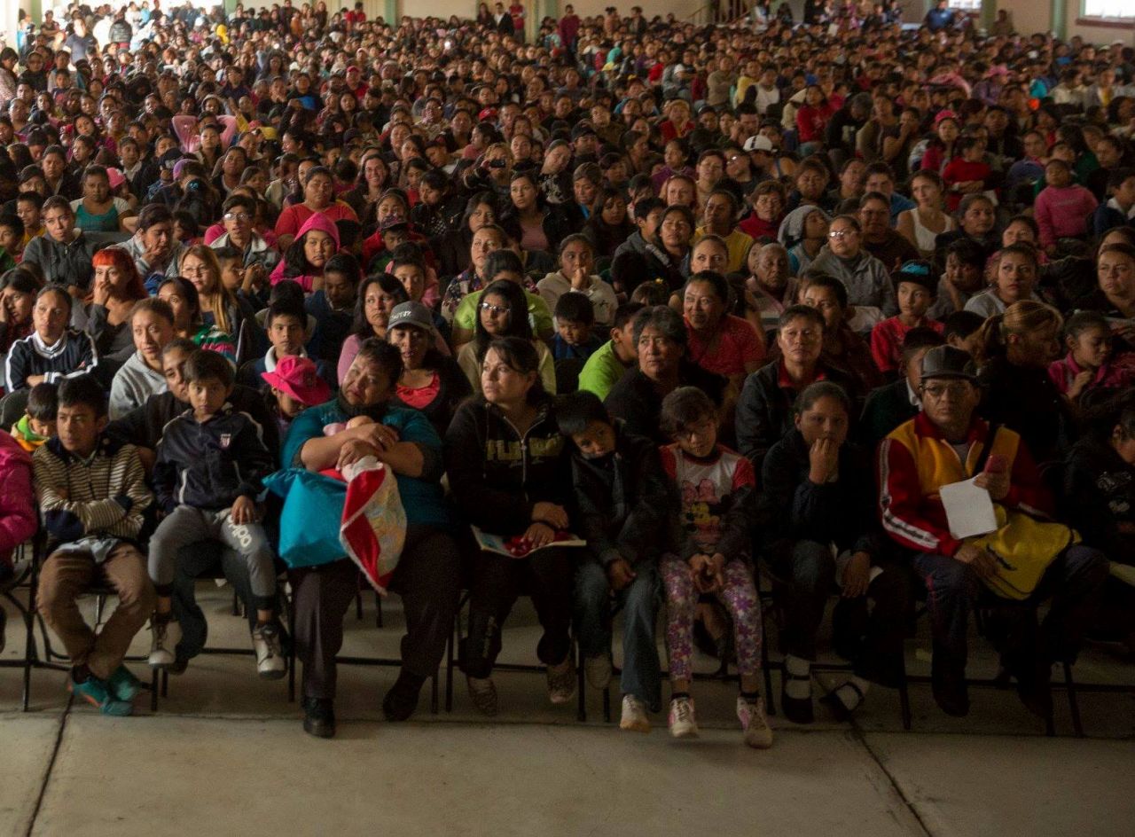 Los habitantes de Chicoloapan piden al gobernador Eruviel Termine de construir el hospital