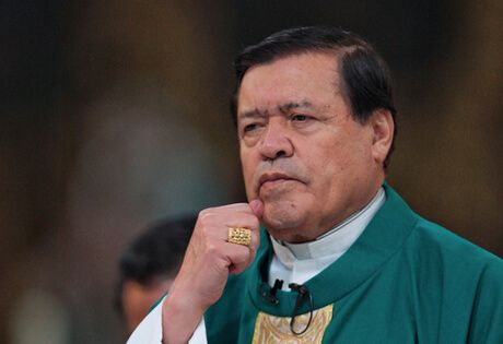 Respalda Norberto Rivera a obispo de Cuernavaca
