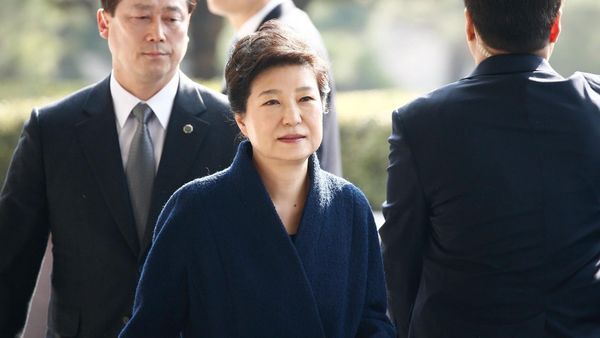 Arrestan a expresidenta de Corea del Sur por corrupción