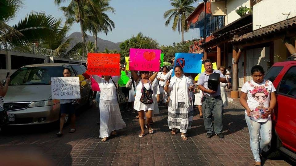 Exigen la destitución de la delegada de la Mujer en Costa Grande Rosa Elena Raya