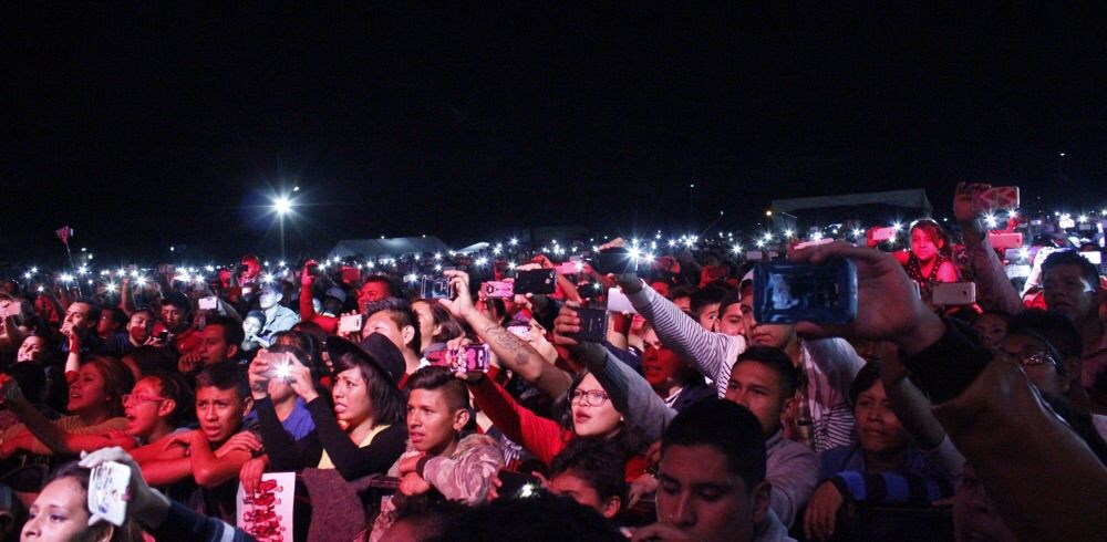 La Arrolladora y El Mimoso reúnen a más de 50 mil personas en Chimalhuacán
