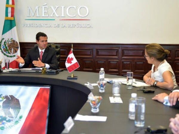 Peña Nieto y canciller de Canadá destacan buen momento de relación
