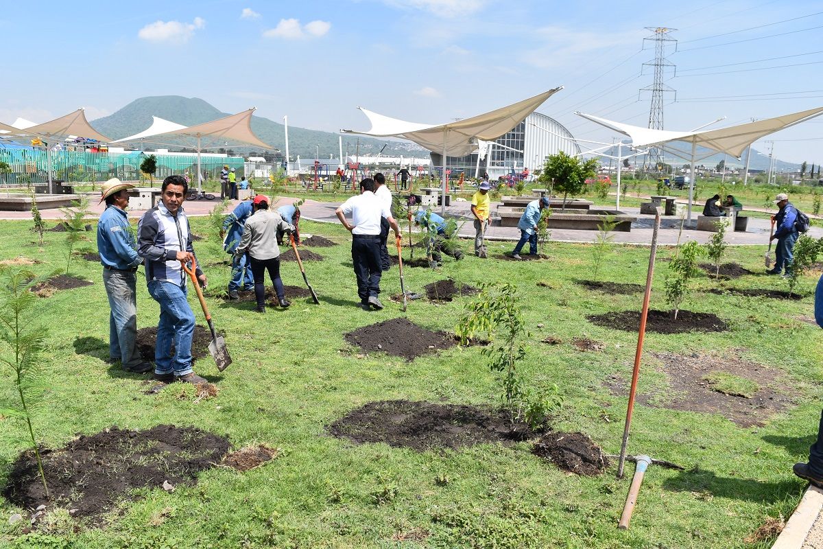 En Valle de Chalco se recuperan espacios para esparcimiento de la población
