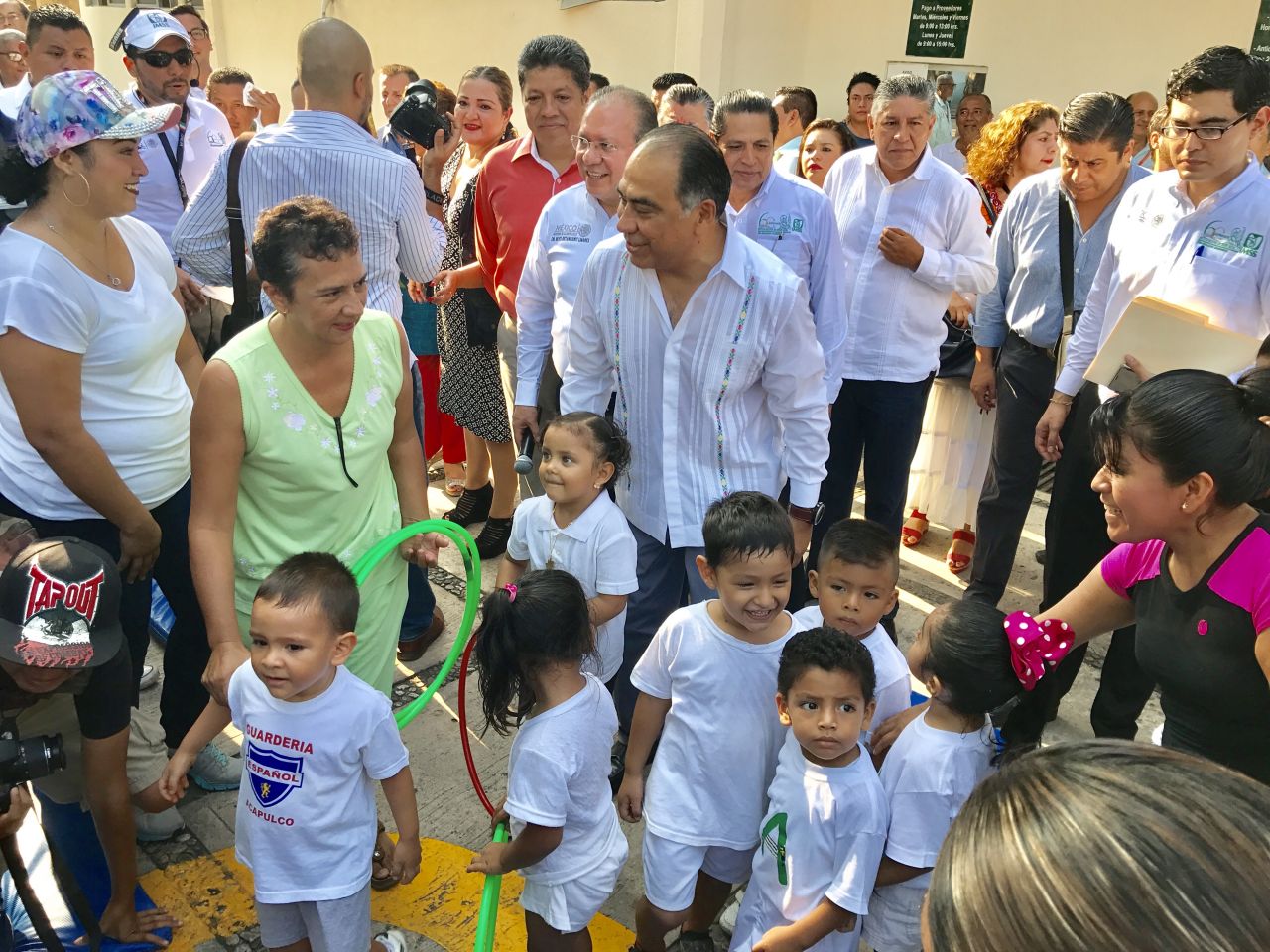 Reinaugura el gobernador la alberca olímpica del IMMS Cuauhtémoc, en Acapulco
