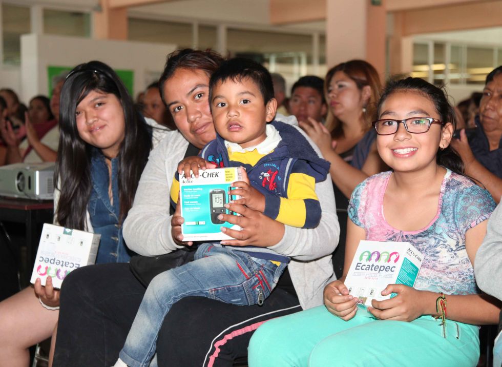 Atienden en Ecatepec a niños y jóvenes de escasos recursos con diabetes