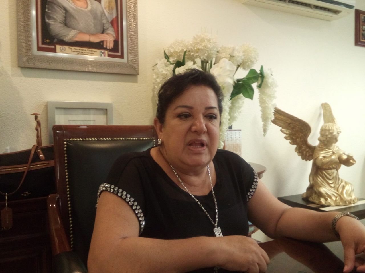 La fracción parlamentaria del PRI del Congreso local, no avalará la demanda de juicio político en contra del fiscal general del estado, Xavier Olea Peláez.