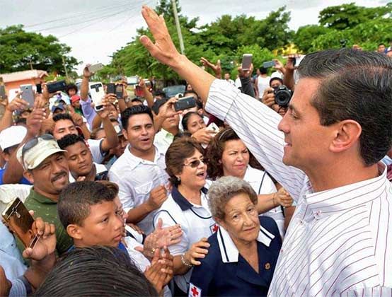 Fija Peña Nieto tres objetivos para ayuda a damnificados por sismo