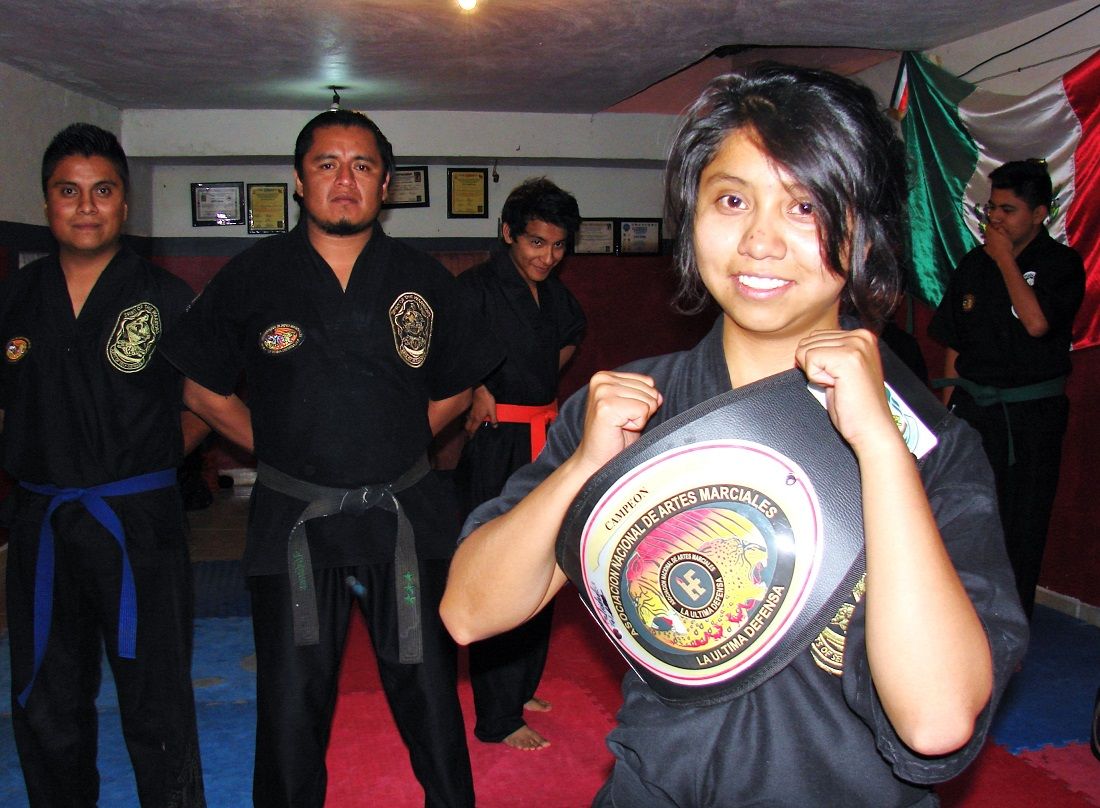 Tairi Betsabe, campeona del cinturón negro representa a la escuela Tigre Negro Texcoco 