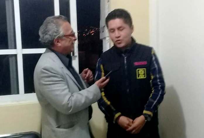 Pablo Beltrán Espinoza alza la mano como precandidato a la alcaldía de Texcoco, por el Frente PRD, PAN y MC