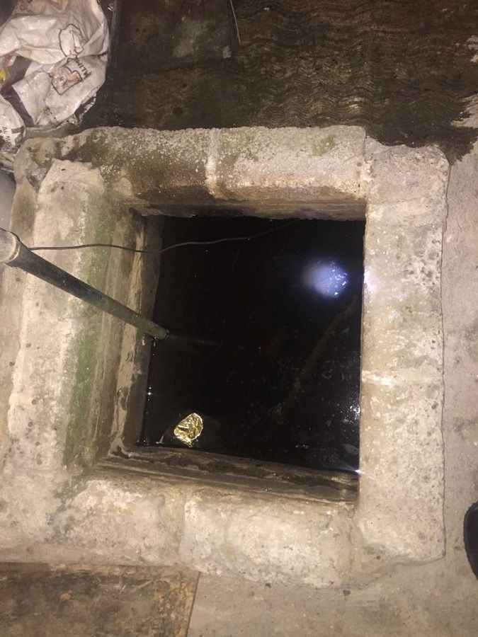 Encuentran el cadáver de un hombre en cisterna en Nezahualcóyotl

