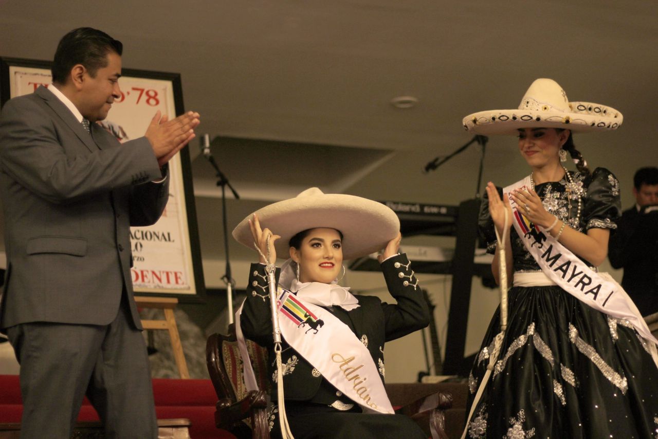 Adriana 1ra fue coronada como reina de la feria internacional del caballo, Texcoco 2018

