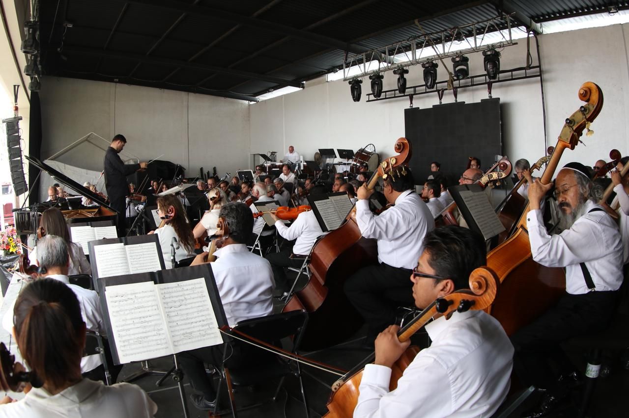  Ofrece OSEM concierto en la Feria Internacional del Caballo de Texcoco.