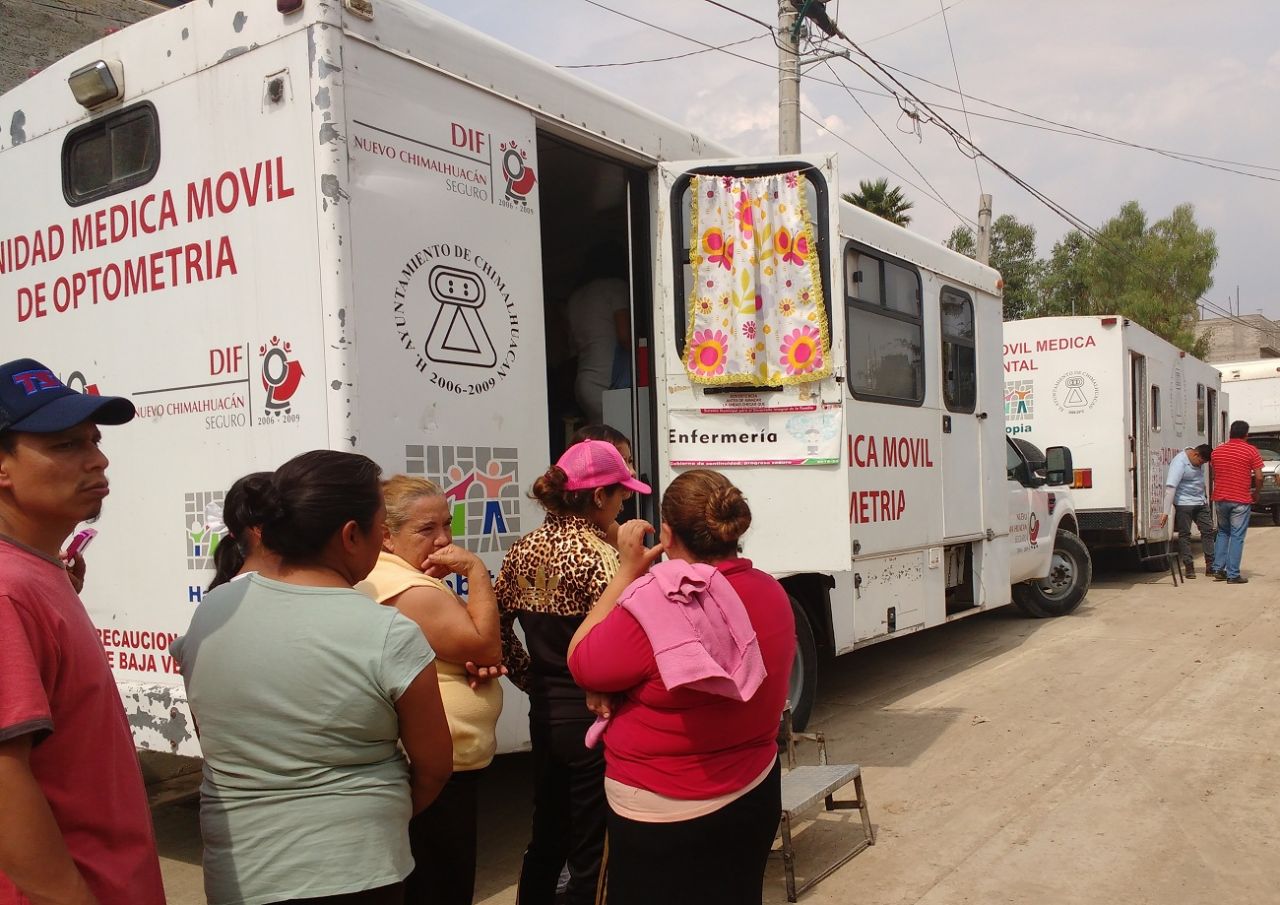 DIF Chimalhuacán implementó jornada médica en Acuitlapilco