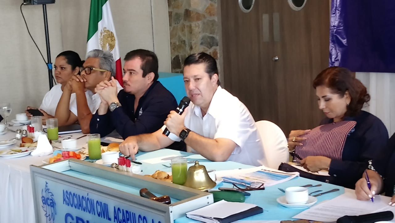 Seguridad Pública, problemática y soluciones, propone en desayuno Rubén Figueroa con Acasocios