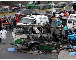 Carambola en la México-Puebla deja al menos 14 lesionados 