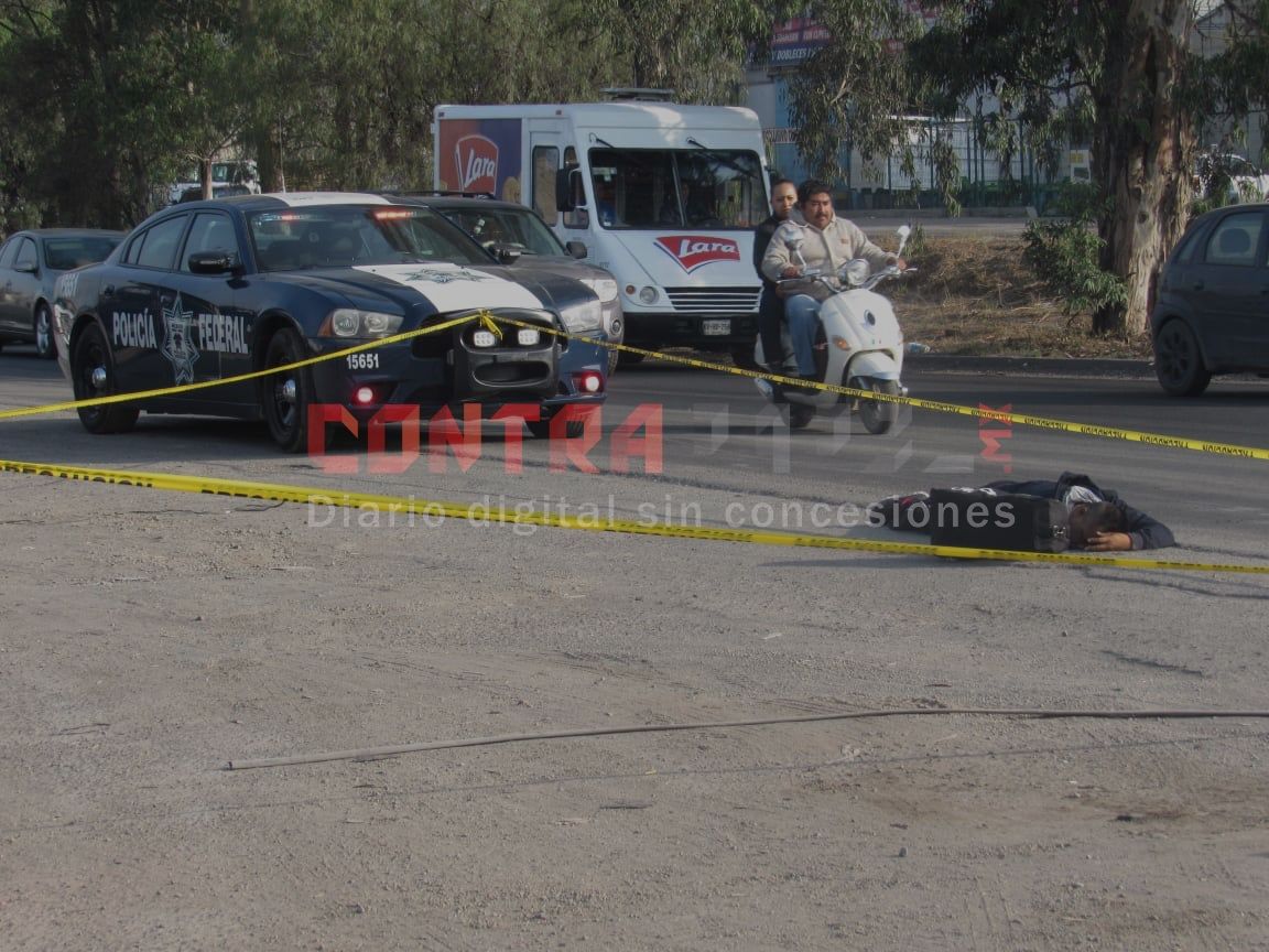 Asaltantes matan a pasajero en la Texcoco- Lechería; víctima era policía federal 