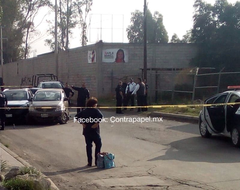 Balacera deja saldo de dos presuntos delincuentes muertos y un policía lesionado en Texcoco 