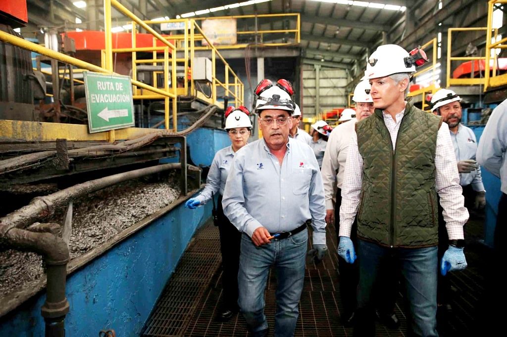 Reconoce el gobernador importancia del sector minero para la entidad