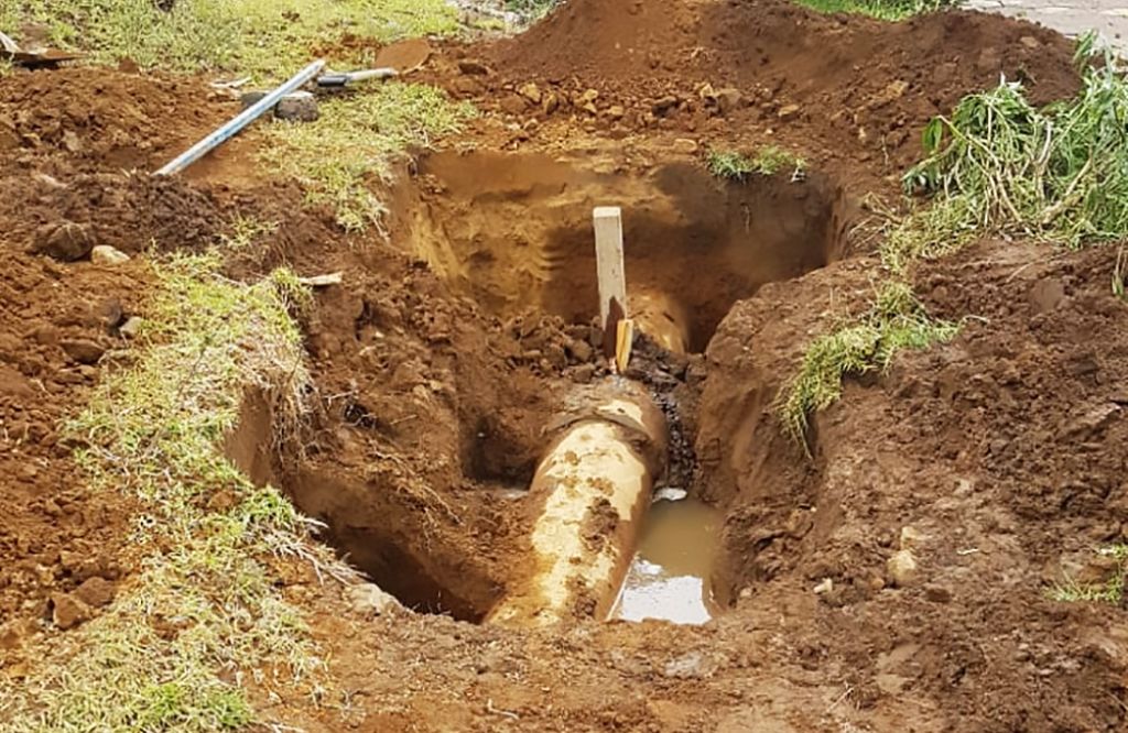 Repara CAEM fuga de agua potable que afectó a siete municipios del Edoméx