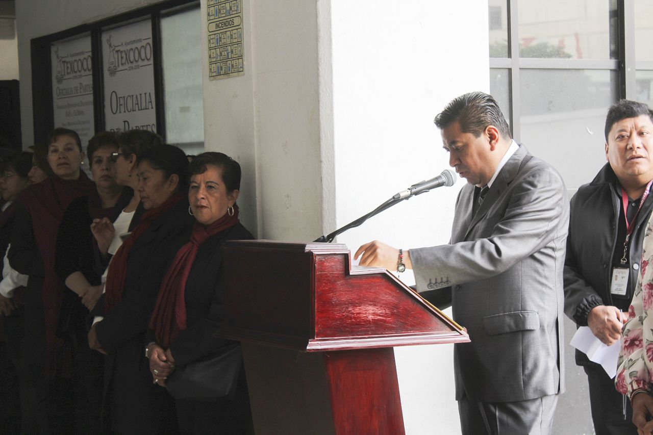 Celebran en Texcoco el   CLXVIII Aniversario de   José  María Luis Mora 