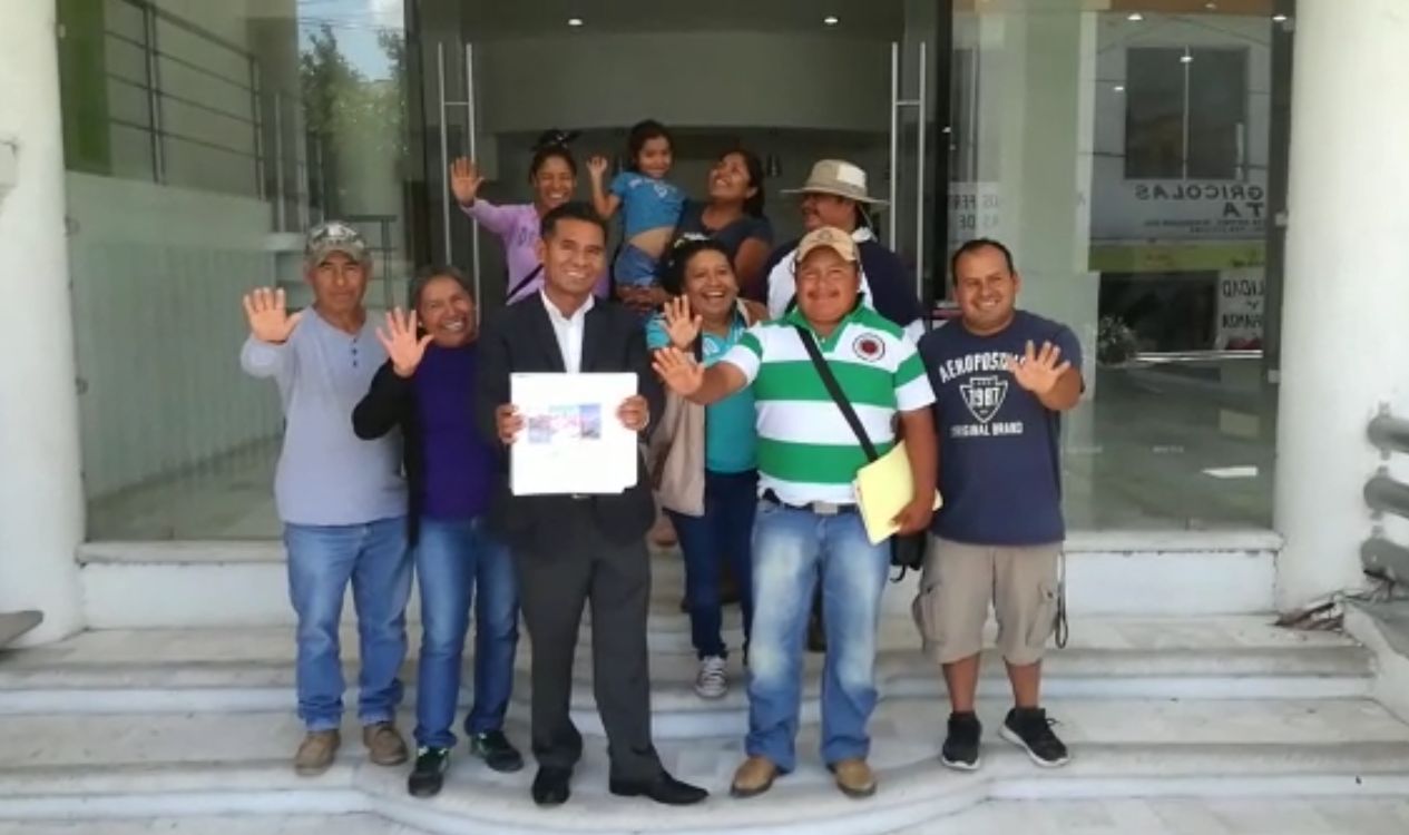 Pascual Charrez gestiona recursos para sistema de agua potable para Santiago Ixtlahuaca