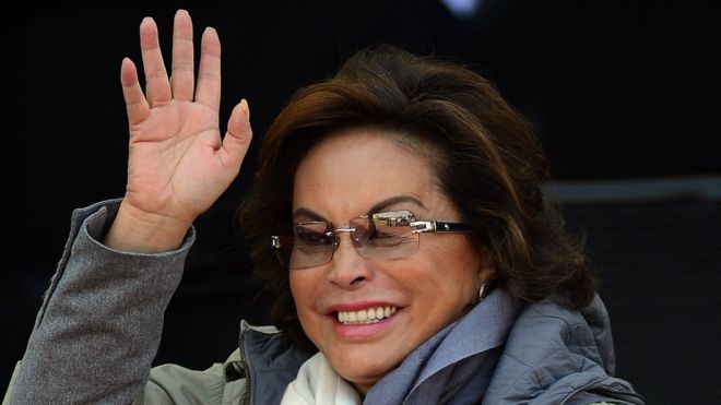 Peña Nieto libera a Elba Esther Gordillo, quien fuera considerada la mujer más poderosa del país
