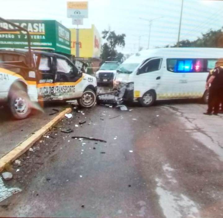Un Muerto y varios heridos en choque múltiple en Chicoloapan