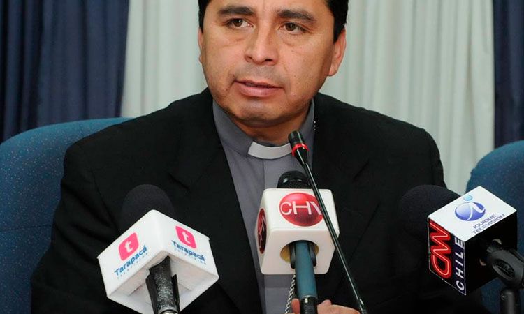 Expulsa el Papa a dos obispos chilenos por abuso sexual