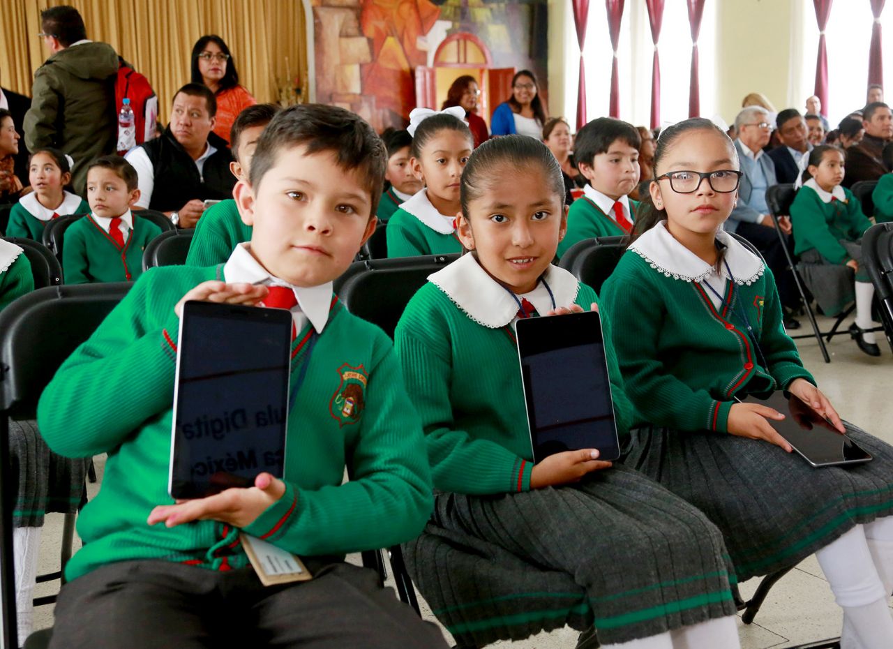 Inicia programa de aula digital para escuelas de nivel básico en el Edomex 