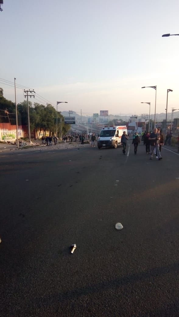 Ya son cuatro las vías bloqueadas por conflicto en San Juan Ixhuatepec