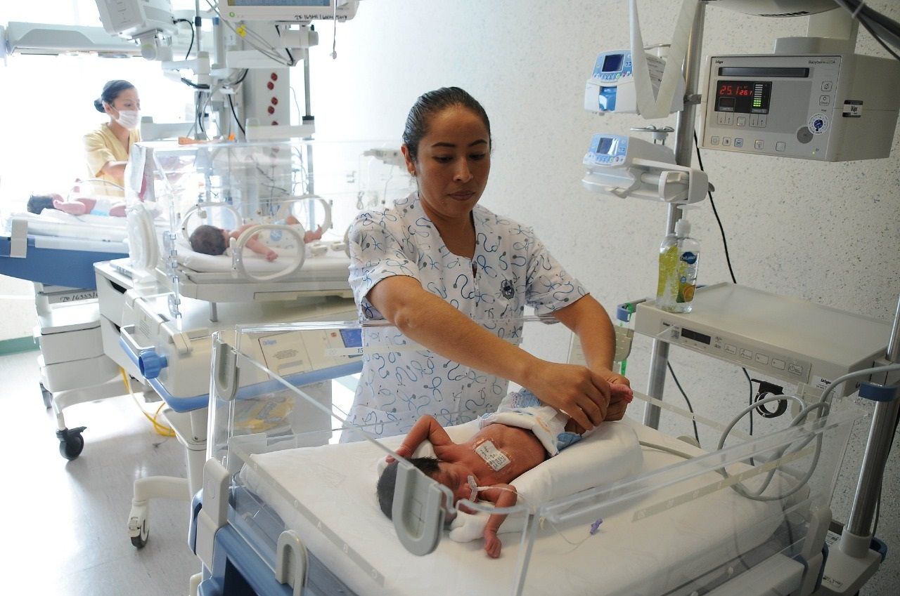 
Reducir complicaciones  en bebés prematuros, reto de salud