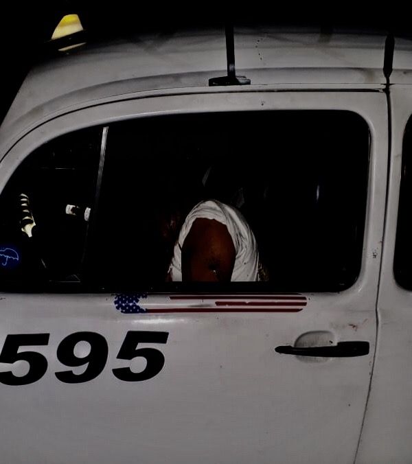 Ejecutan a balazos a taxista, en Acapulco