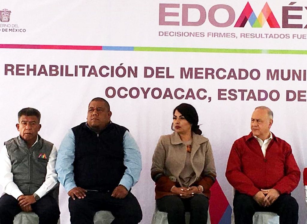 Entrega SEDECO obras de rehabilitación del mercado municipal "Ocoyoacac"