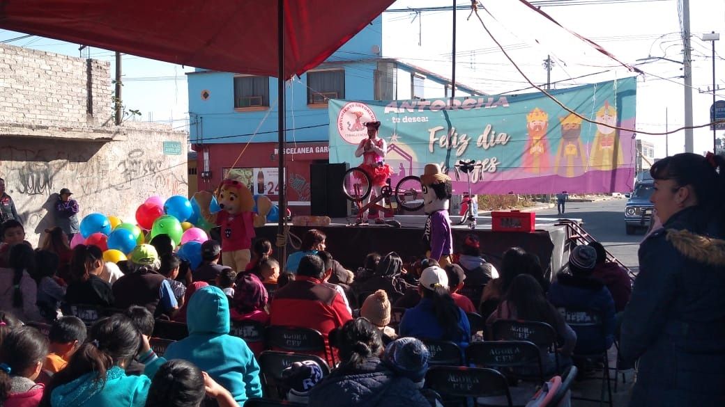 Antorcha lleva diversión y juguetes al municipio de Chimalhuacán