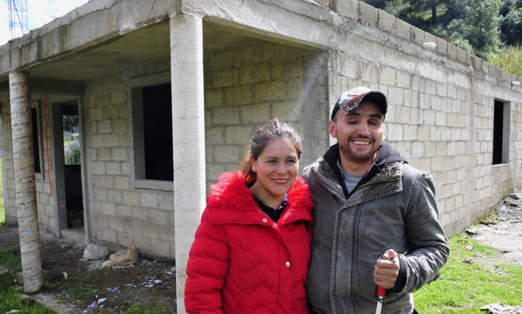 Mejoran mexiquenses su ambiente familiar con apoyo de pie de casa