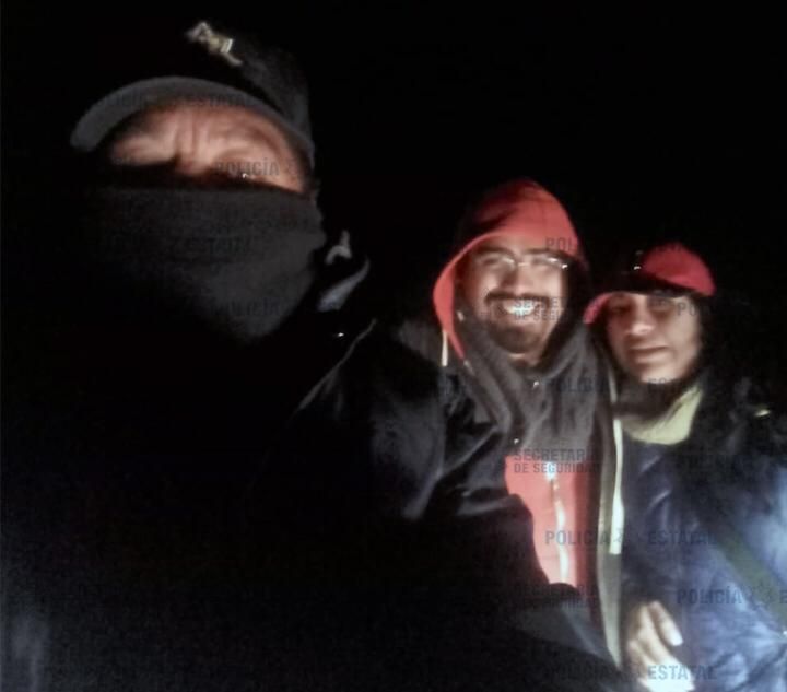 Localiza SS a dos turistas extraviados en el nevado de Toluca.