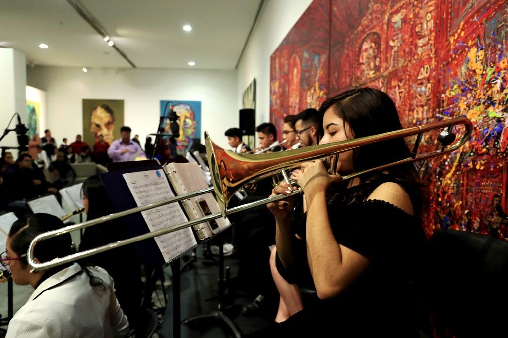 El Big Band Jazz conjuga su música con la pintura de Jazzamoart en "Retrato de ausencia"  