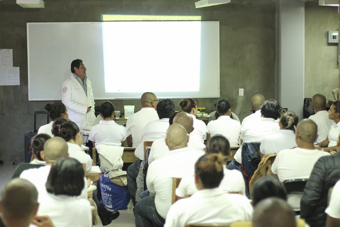 
Cursos y talleres de capacitación para policía municipal de Texcoco