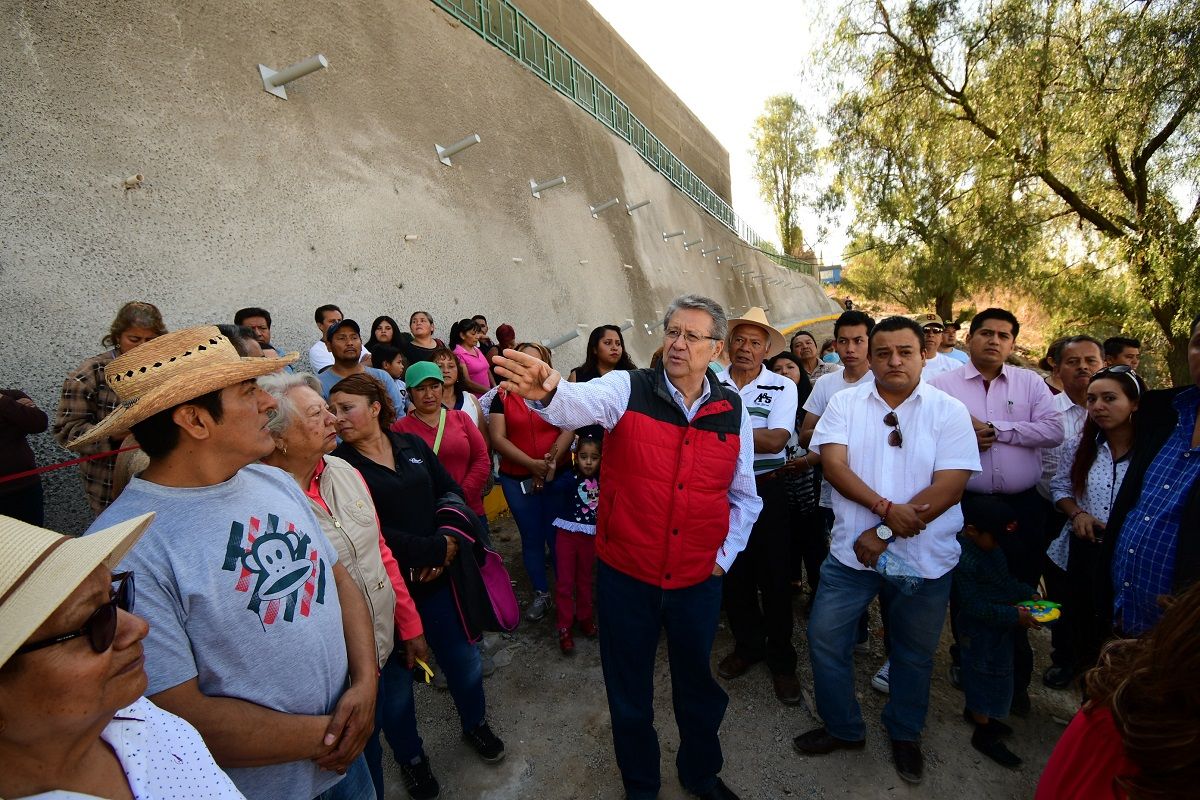 Construimos muro de contención, beneficiando a más de 6,000 chimalhuacanos