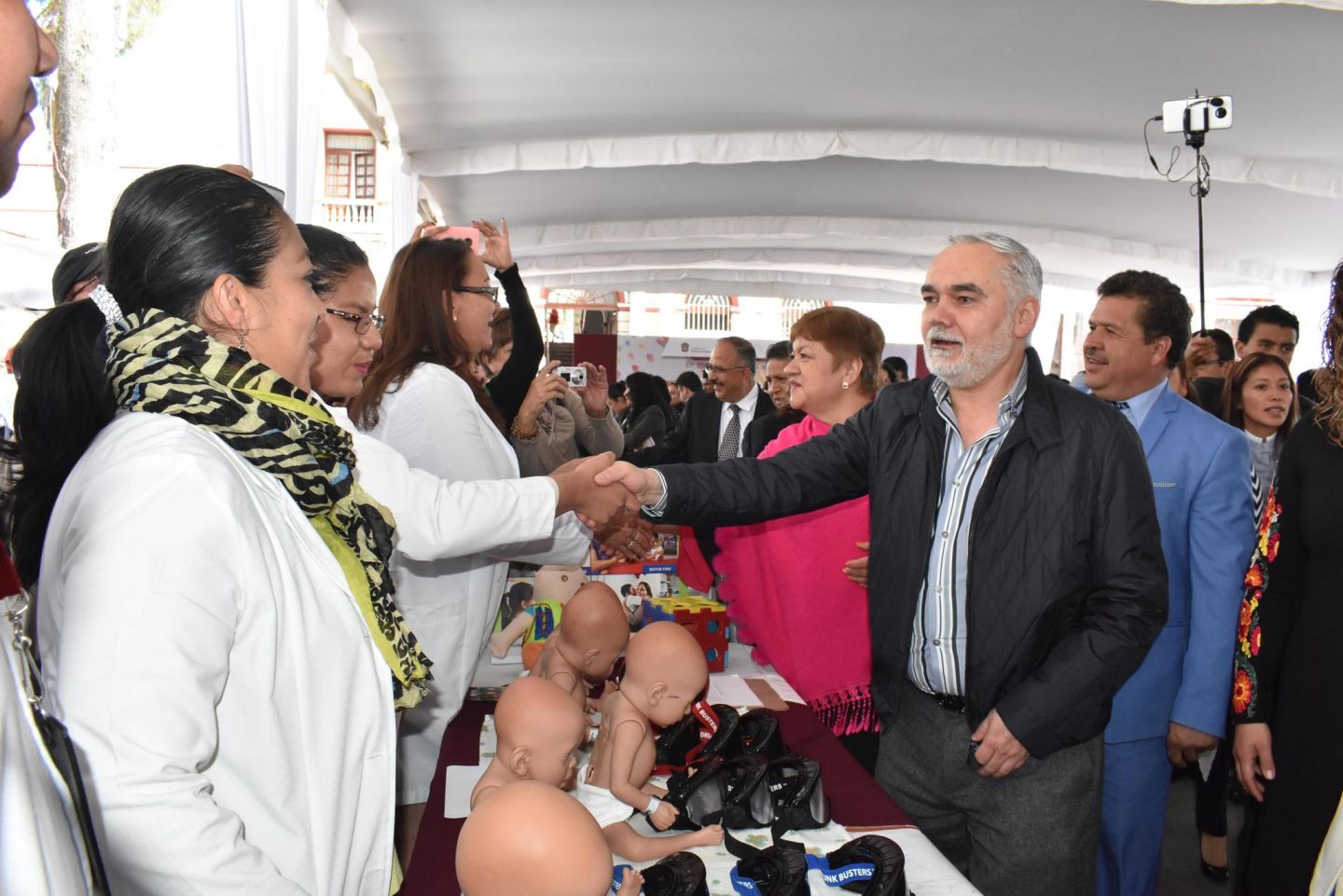 En Zinacantepec acercan servicios médicos con Feria de Salud